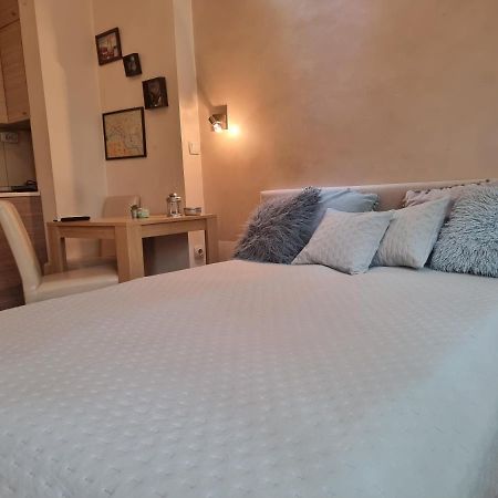 Užice Apartment Bombonjera מראה חיצוני תמונה