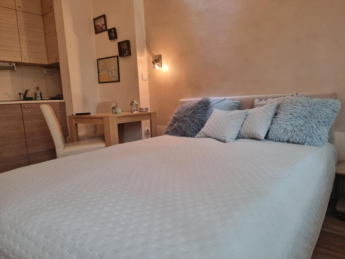 Užice Apartment Bombonjera מראה חיצוני תמונה